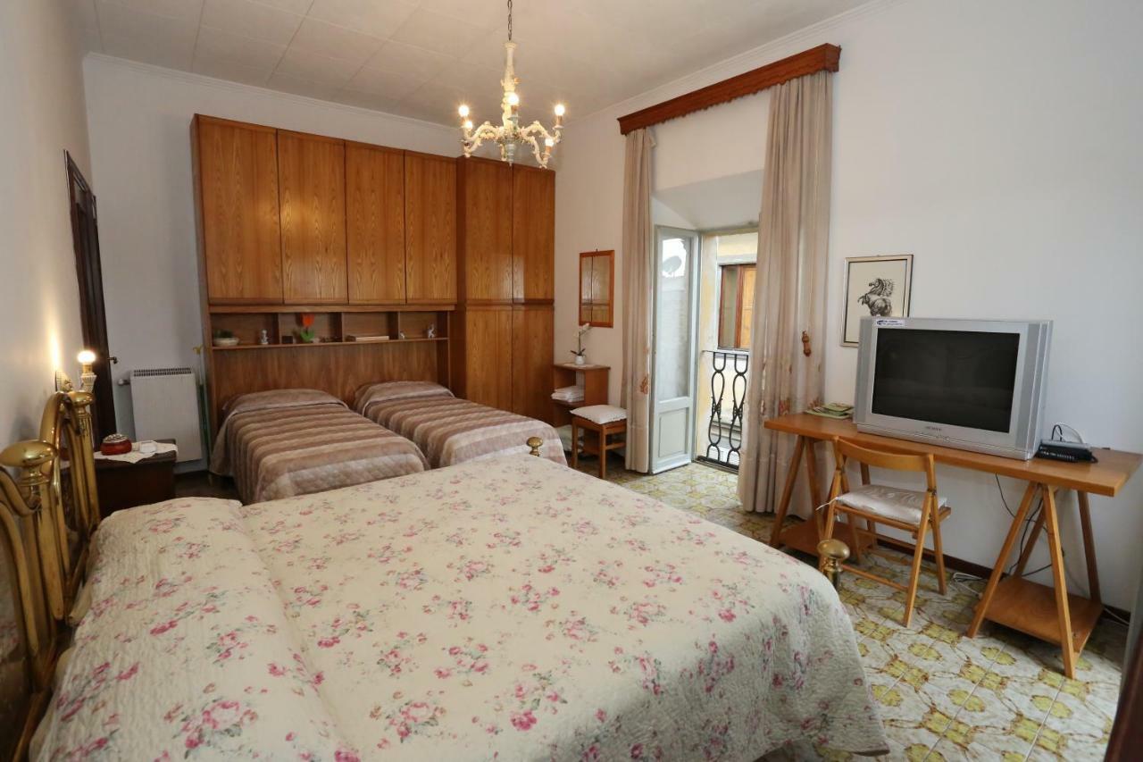 Casa Vacanze S.Angelo La Stella Villa Orvieto Exteriör bild